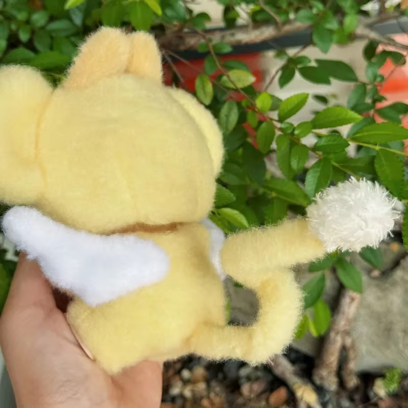 The surprise toy Gift with pendant and Cerberus doll clothes accessories serves as a perfect example. Along with the 17cm Lafufu V2 - Image 3