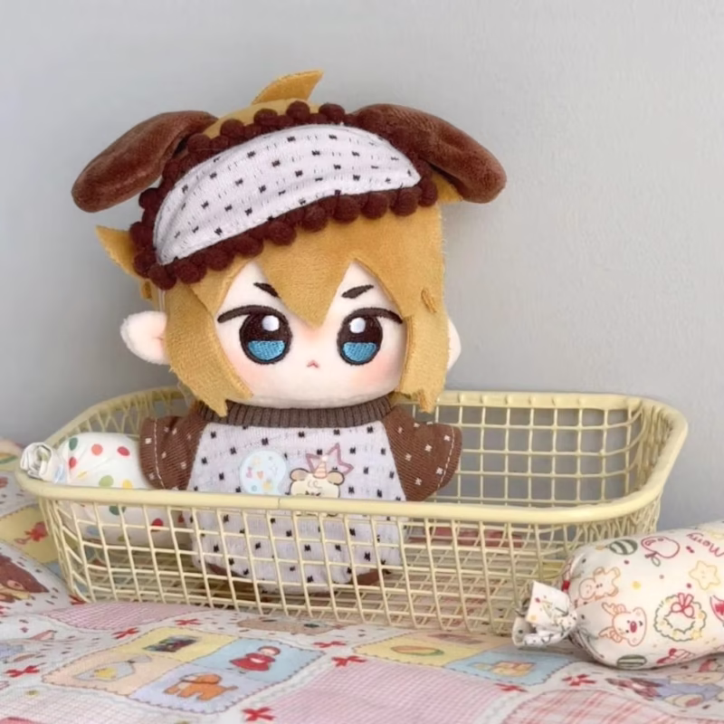 Idol Cotton Doll Outfit Peaked Cap Cotton 17cm Cartoon T-Shirt 10cm 20cm is a miniature doll attire set that is playful and trendy and perfect for Lafufu dolls and similar stuffed dolls